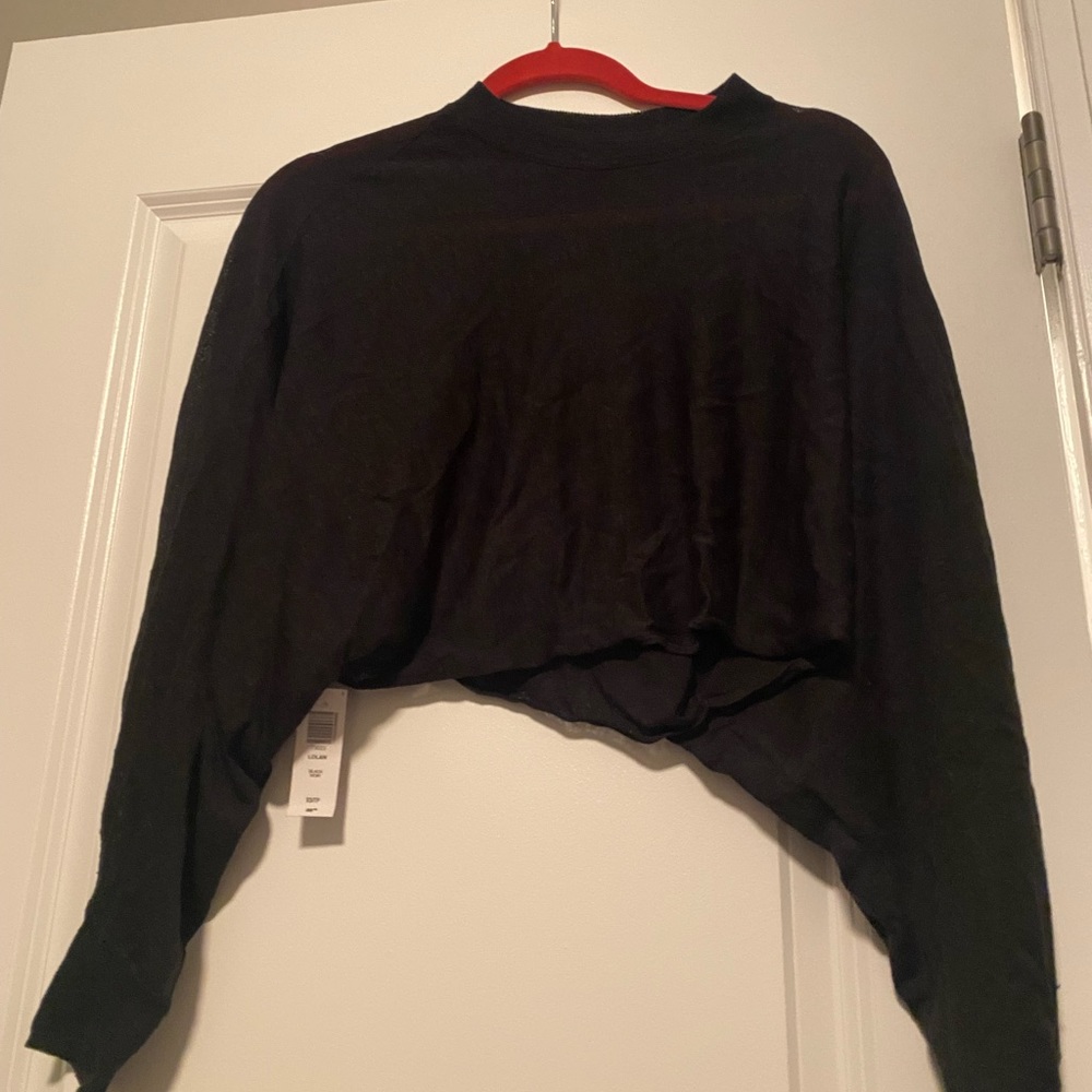 Aritzia Wilfred cropped sweater with tags